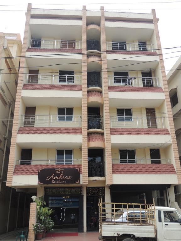 Ambica Residency Hotel Cuttack Ngoại thất bức ảnh