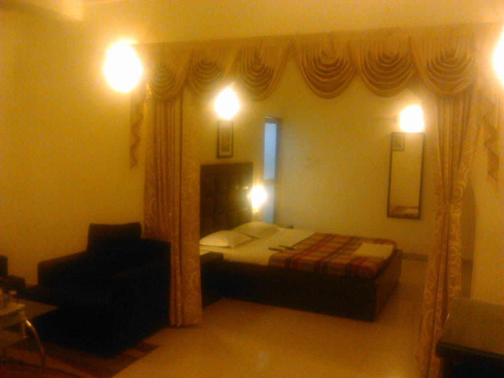 Ambica Residency Hotel Cuttack Phòng bức ảnh